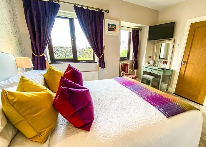 Daly's House Bed & Breakfast